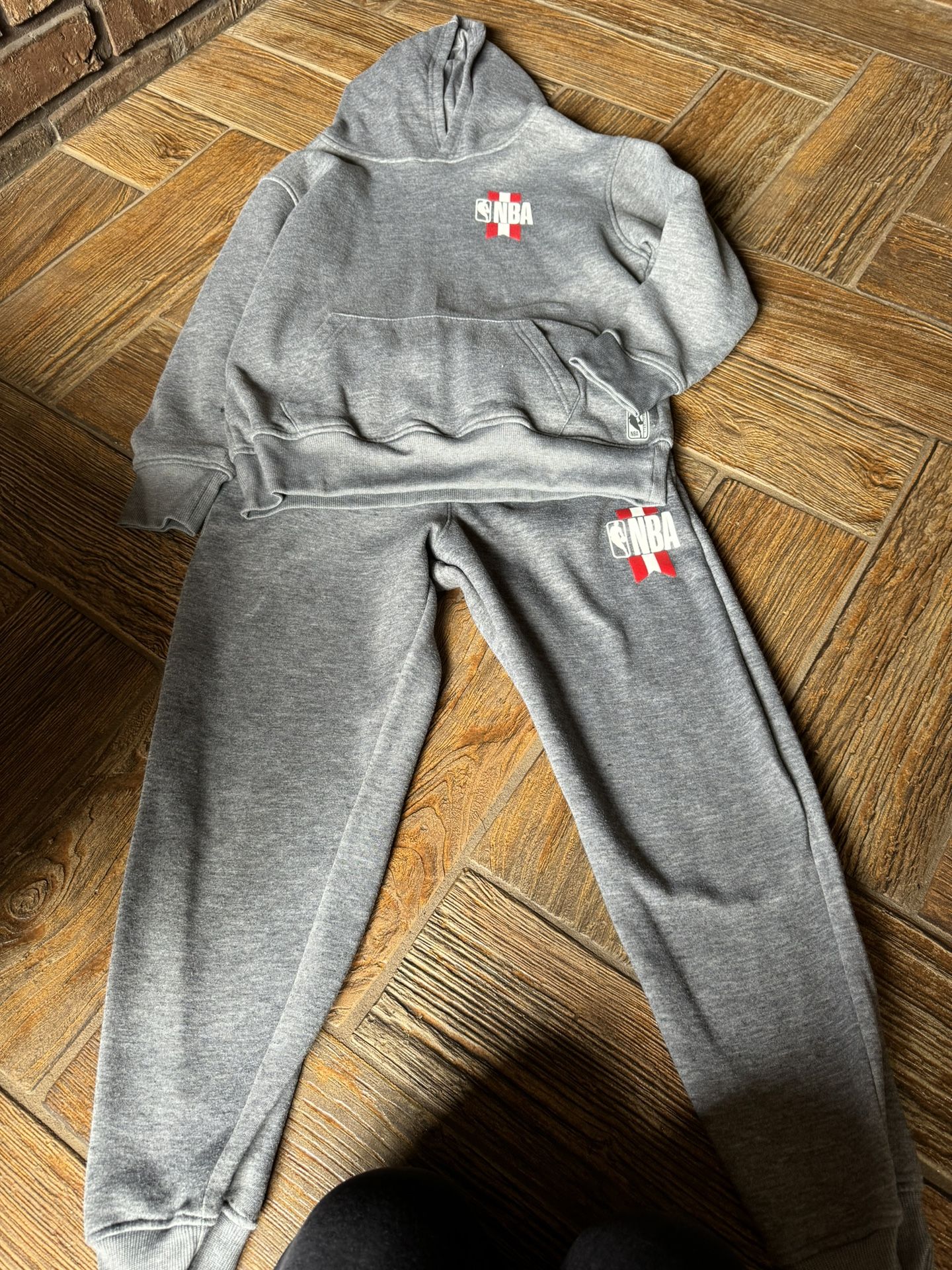 Boys Size 10/12 NBA And NFL Outfit Sets