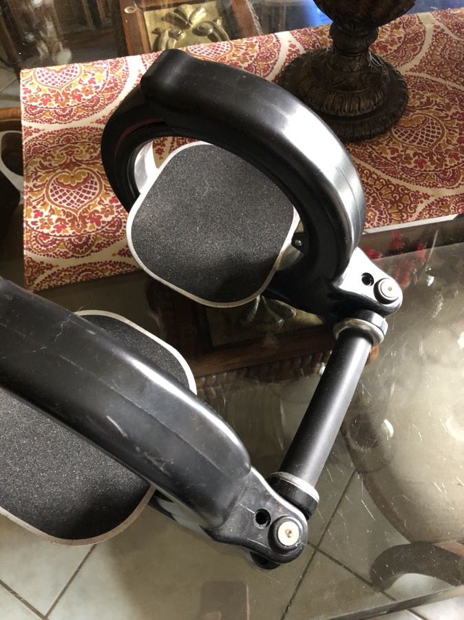 Anvil Skatecycle Hubless Skateboard.