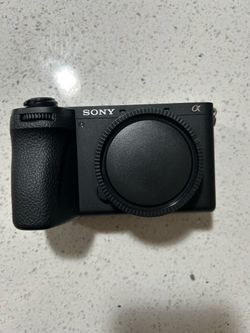 Sony A6700 - Mint Condition