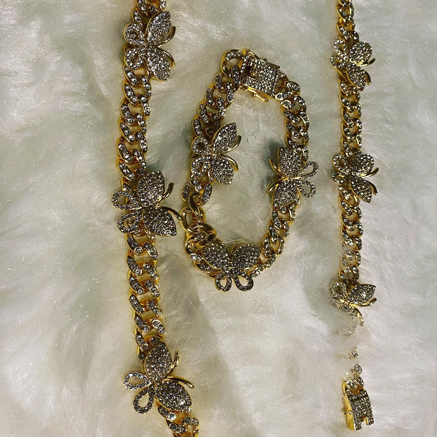 Gold Cuban link butterfly anklets