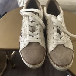 Crown Vintage