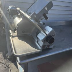 Globe deli slicer