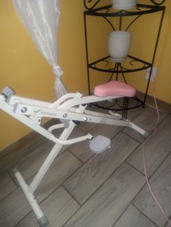 Brand new Merach ab and butt machine