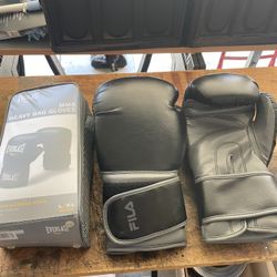 MMA Heavy Bag Gloves And Boxing Gloves