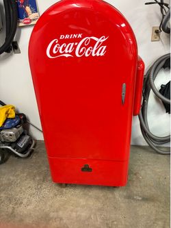 1953 Coca-Cola machine