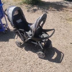 Stroller 