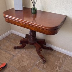 Gorgeous Expanding Poker Antique Table