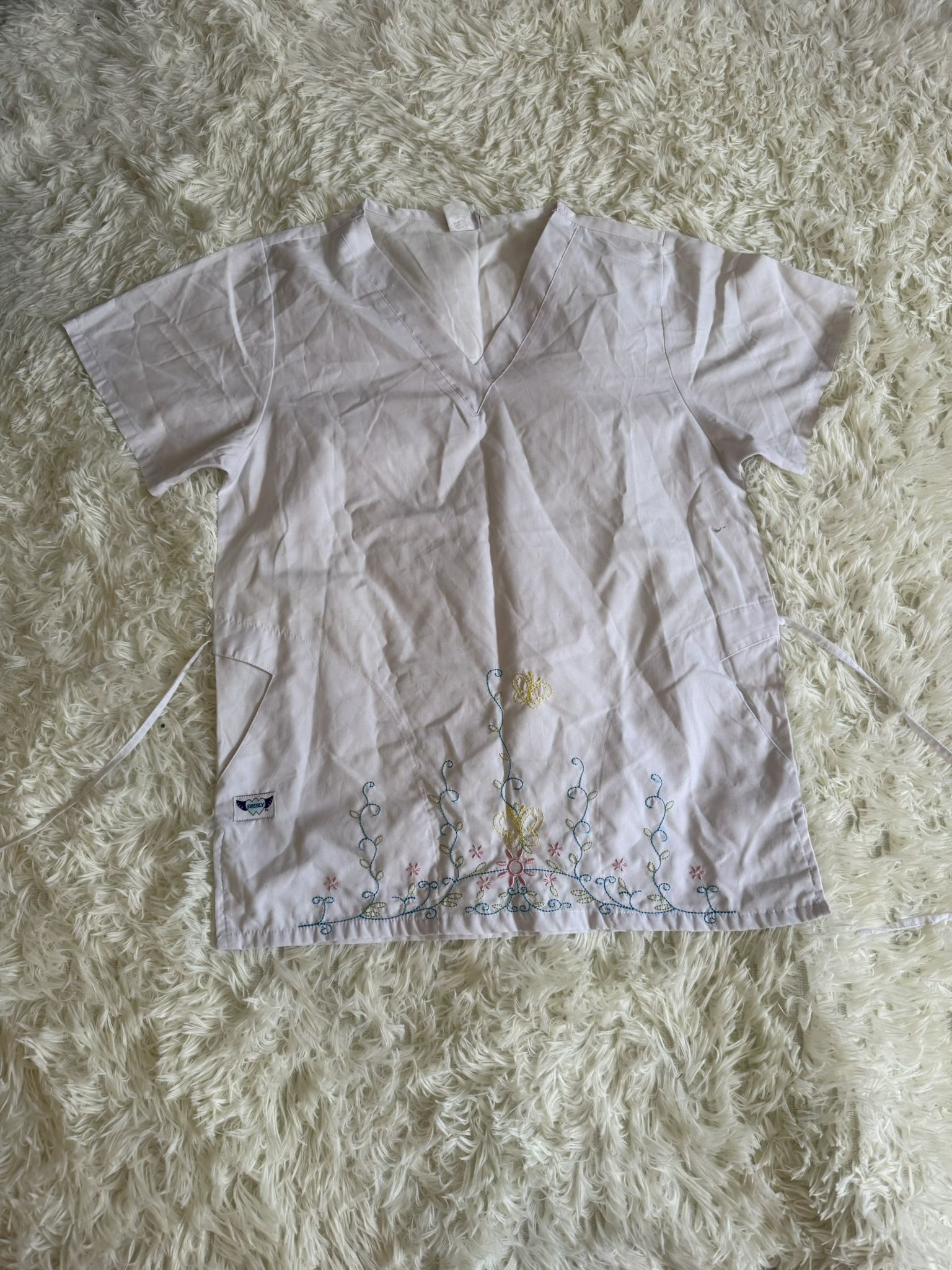 Like New Medical Scrub Tops + Free Pants | Sizes S–L | Choose Your Set | Nurse Uniforms