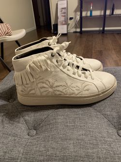 UGG Brecken Lace High Fringe Palms