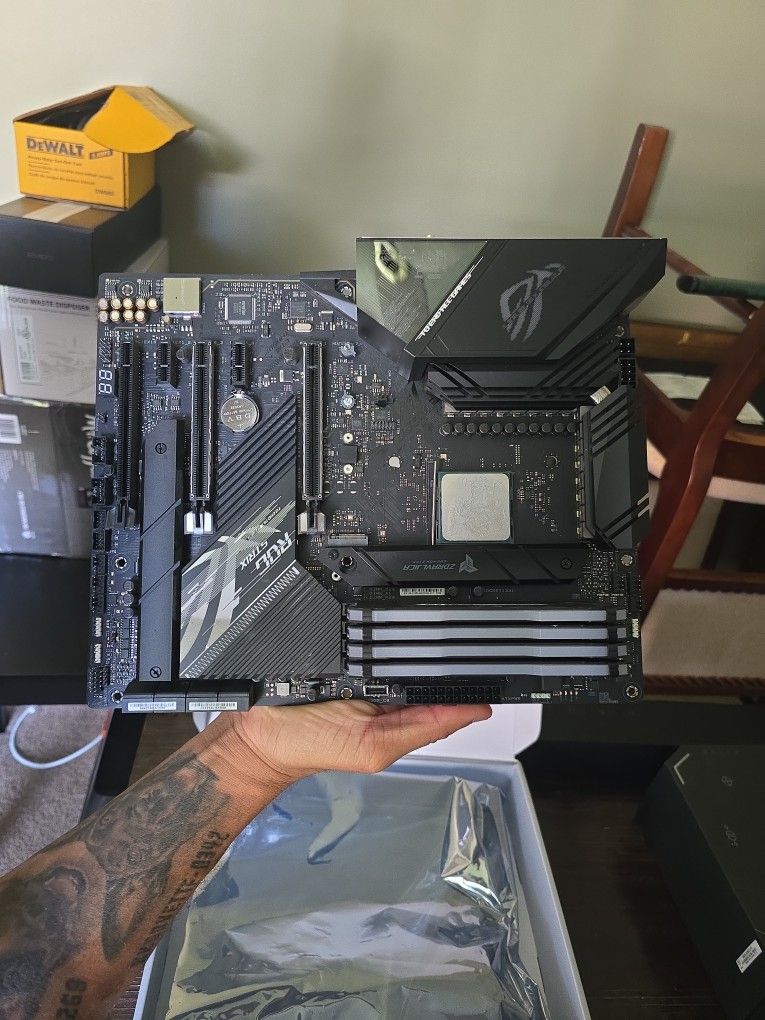 ASUS ROG Strix X570‑E Gaming WiFi II