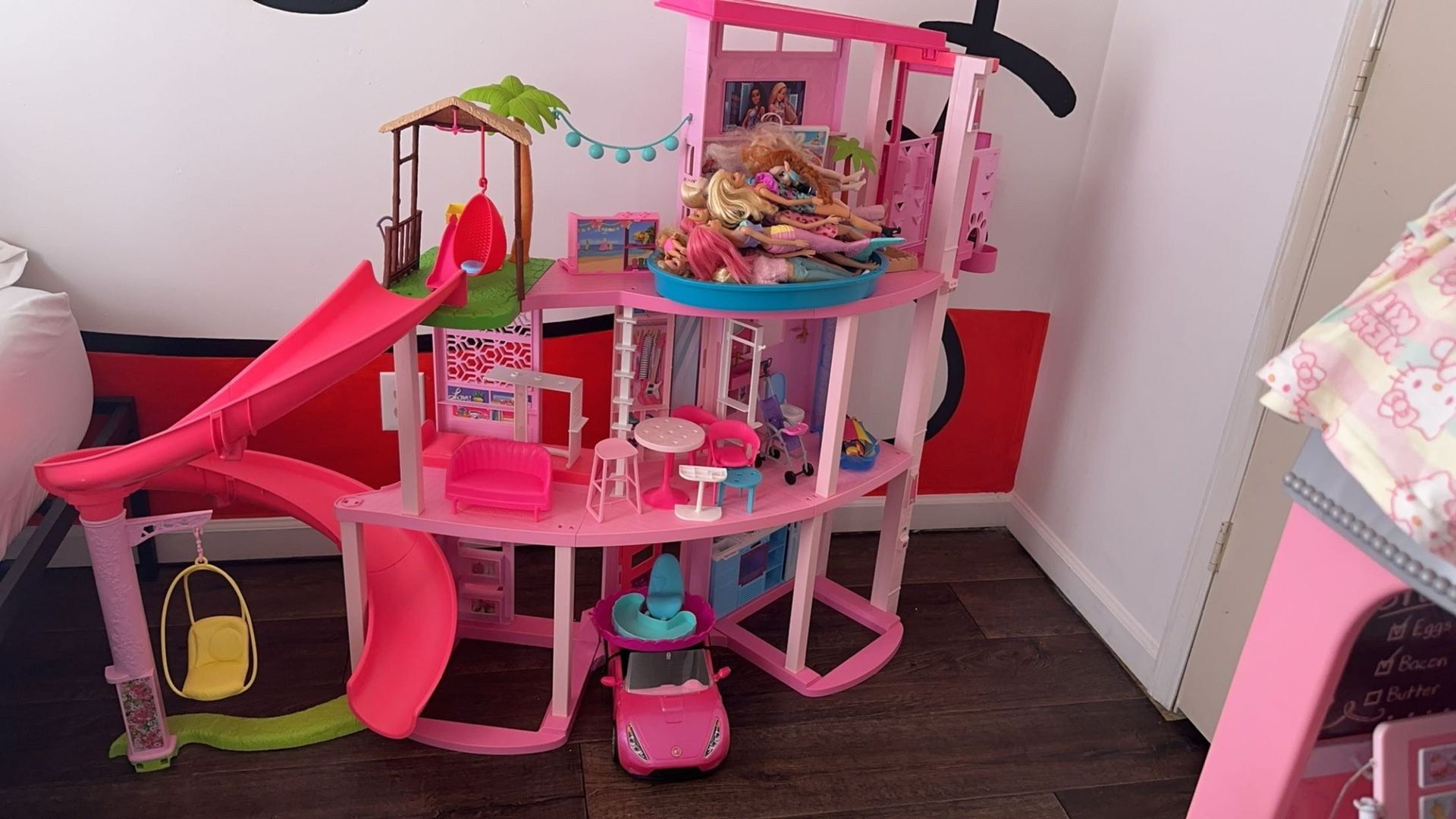 Barbie Dream House 