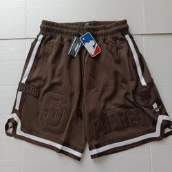 Size S San Diego Padres Pro Standard MLB Classic Chenile Men's DK Shorts Brown