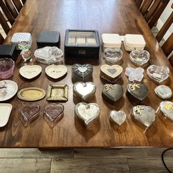 31pcs Jewelry Trinket Display Cases