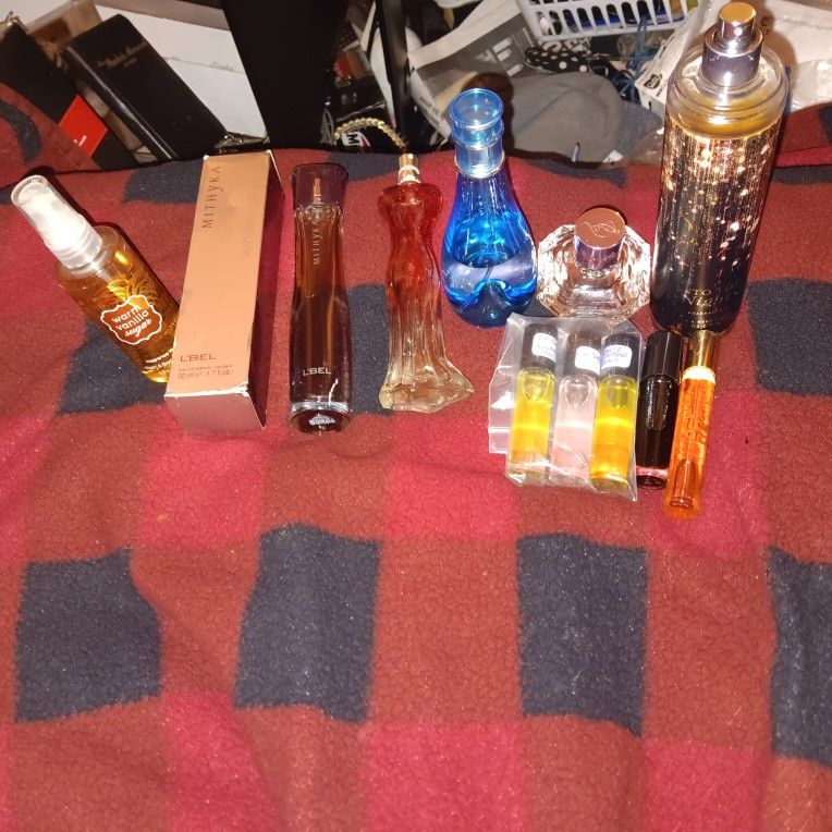 Women perfume altogether