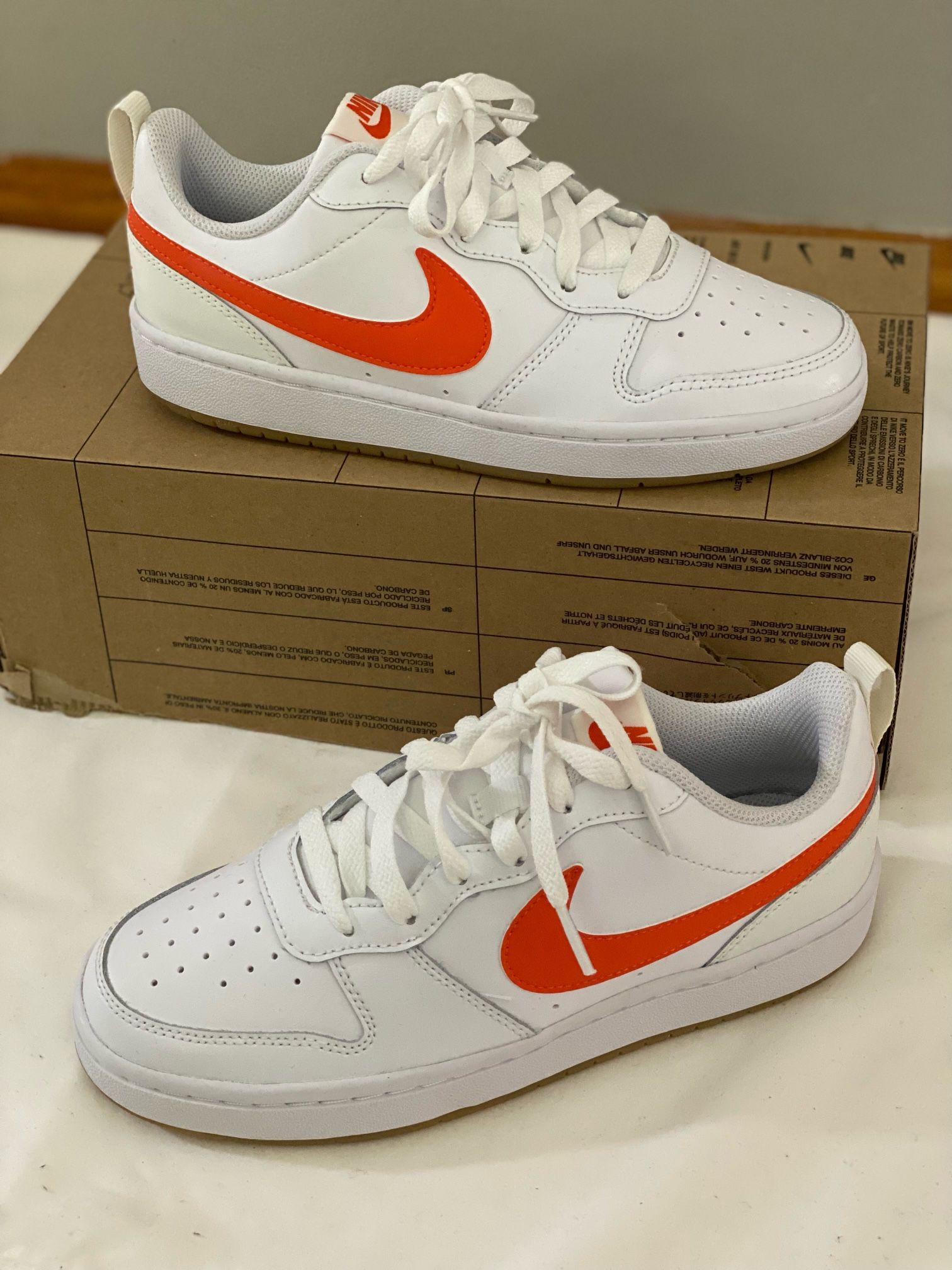 Youth, Size 5Y New! NIKE Court Borough Low 2 GS White/Orange NO BOX