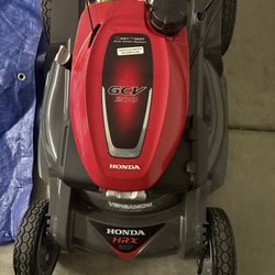 Brand New Honda Hrx217 Lawn Mower