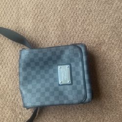 Louis Vuitton purse Fl 0021 