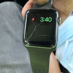 Apple Watch W/ Cracked Screen