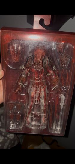 Neca Prey Blood Soaked Feral Predator