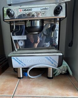 CASADIO UNCIDI COMMERCIAL COFFE MACHINE