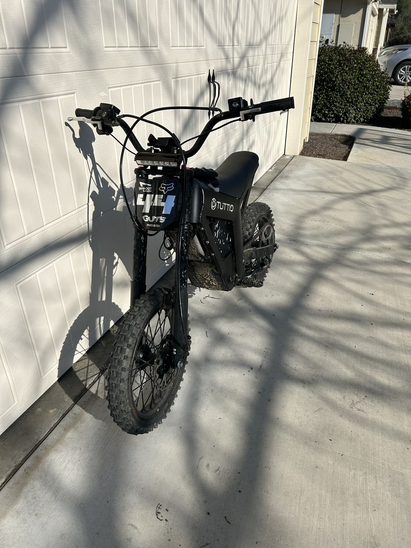 Tuttio eletric dirtbike