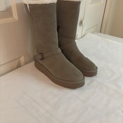 Koolaburra By Ugg Kelissa Boots Size 10