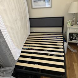 Metal Platform Bed Frame (Queen)