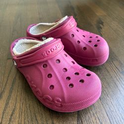 CROCS Baya Lined Clogs Pomegranate Unisex Mens 4 Womens 6 Cozy Warm Slippers