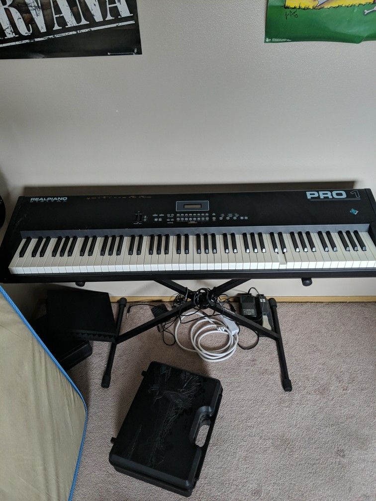 MIDI KEYBOARD