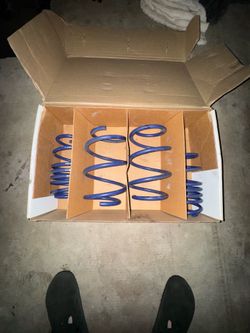 H&R lowering springs cla250