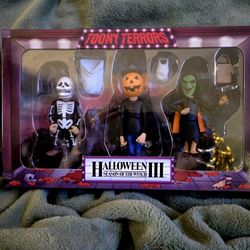 Neca Trick-or-Treaters 6" action figures Set