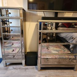 Mirrored Dresser Set