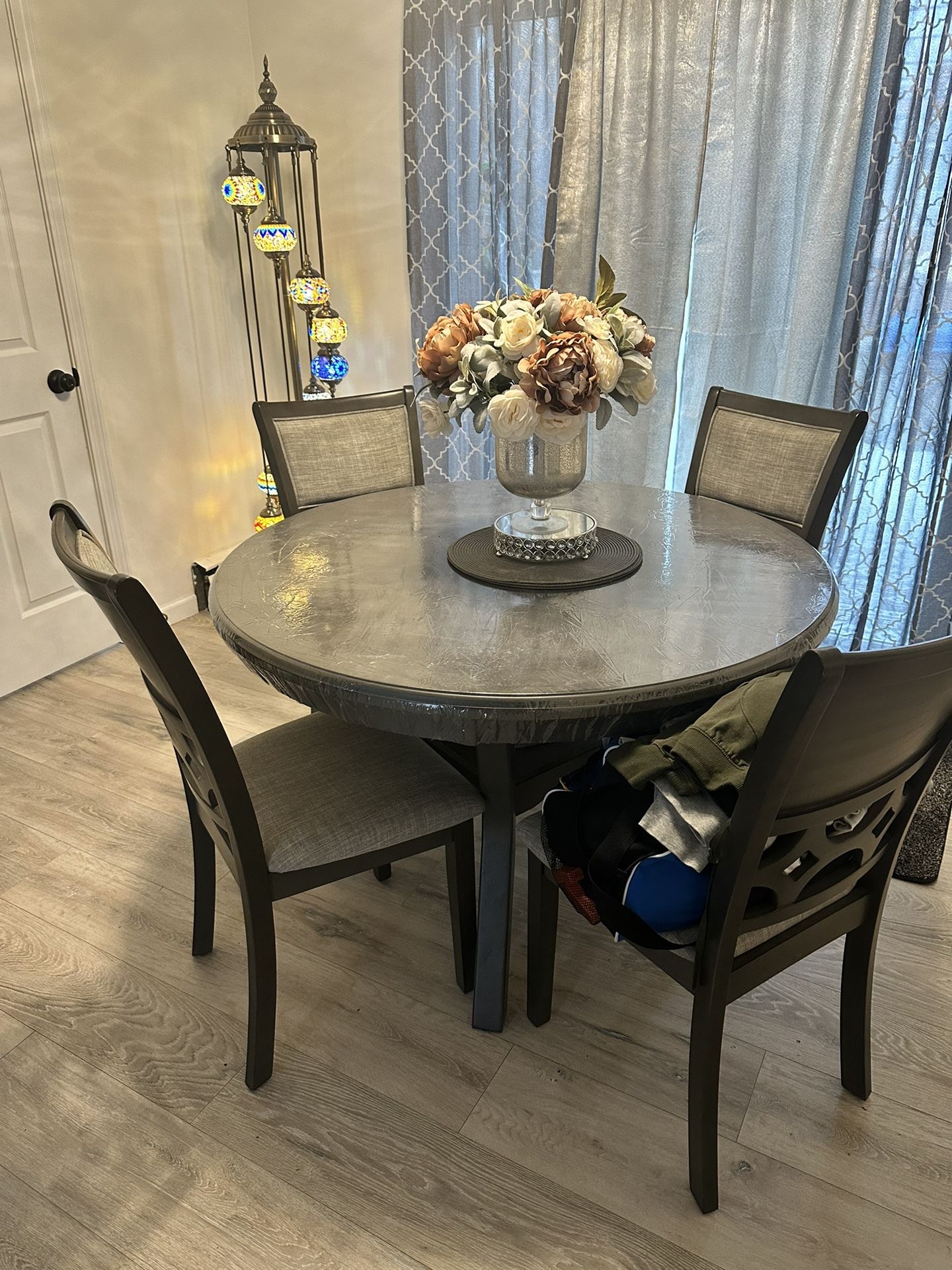 Wood Round Kitchen Table