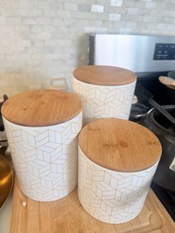 3-Piece Kitchen Canister Set with Bamboo Lids 🤍