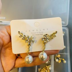 Pearl With Diamond Earrings 