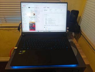 ASUS ROG Strix SCAR 18 Gaming Laptop