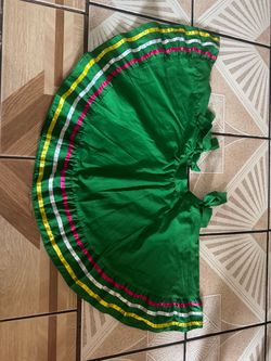 Falda mexicana  de Niña talla de 3 - 5 años
