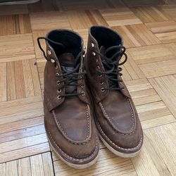 Thursday Boots Diplomat Size 7.5M