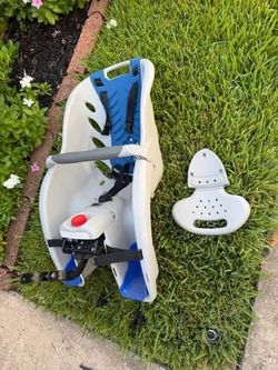 77546 baby bicycle rider Schwinn Deluxe and Ovation Bike Child Carrier, Rear Mounted Bike Seat