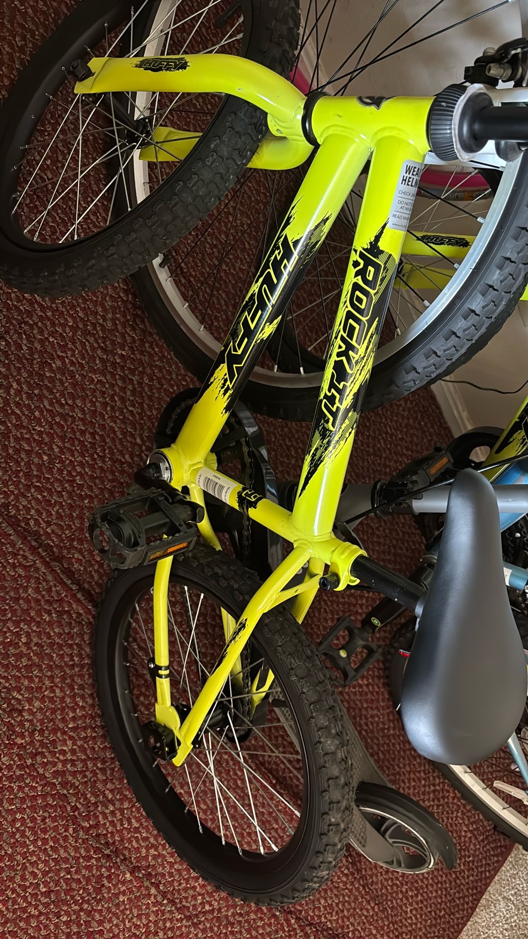 Huffy 18 Bike Like New With New Replacement Tire Set