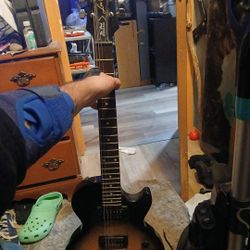 Les Paul Special 2 With Amp And Peddles