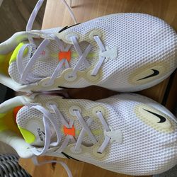 Men’s Nike Casual Sneakers 