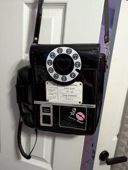 Retro-esque Phone Purse (Working Phone)