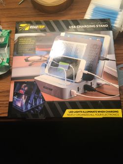 4 port USB charging stand