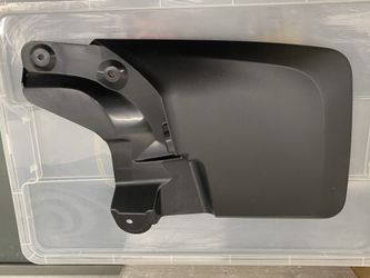 Toyota OEM TacomaFront mudguards Left & Right new
