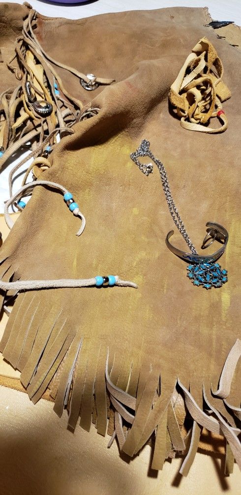 Halloween Costume Pocahontas Made With Deer Skin And Comes With Turquoise Jewelry