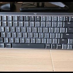 Logitech - MX Mechanical Mini Compact Wireless Mechanical Tactile