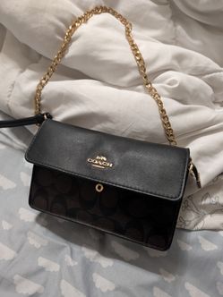Wristlet COACH purse