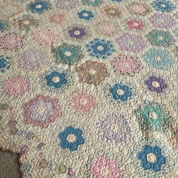 I know nothing about this quilt, but my great grandmother had it