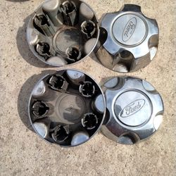 Ford Hubcaps In Great Condition 125 For The Four